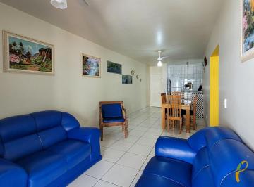 Apartamento · 65m² · 2 Quartos · 1 Vaga · Apartamento a 30 m Do Mar