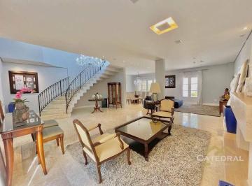Casa · 641m² · 4 Quartos · 9 Vagas · Casa Em Cidade Santos Dumont, Jundiaí/sp de 641 m² 4 Quartos À Venda por R$5.850.000ou Para Loca