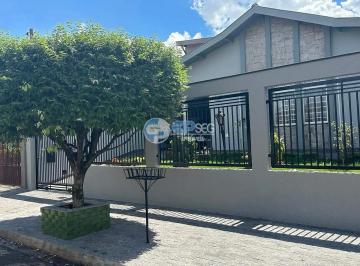 Casa · 200m² · 3 Quartos · 2 Vagas · Casa Em Santa Mônica, Londrina/pr de 200 m² 3 Quartos À Venda por R$640.000