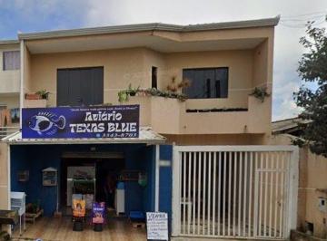 Casa · 200m² · 3 Quartos · 2 Vagas · Sobrado Em Campo de Santana, Curitiba/pr de 200 m² 3 Quartos À Venda por R$650.000