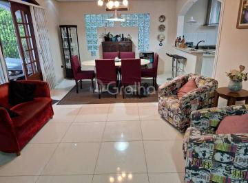 02 · Casa Com 165 m² Com 5 Dormitórios Em Barreiros