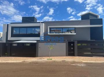 Casa · 178m² · 3 Quartos · 2 Vagas · Sobrado Em Portal de Versalhes 2, Londrina/pr de 178 m² 3 Quartos À Venda por R$1.050.000