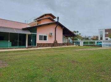 Casa · 210m² · 4 Quartos · 12 Vagas · Casa Em Praia Dos Amores, Balneário Camboriú/sc de 210 m² 4 Quartos À Venda por R$