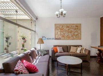 Casa · 193m² · 3 Quartos · 3 Vagas · Térrea Com 4 Dorms, Quintal E Piscina Em Moema? Abaixo Do Valor!