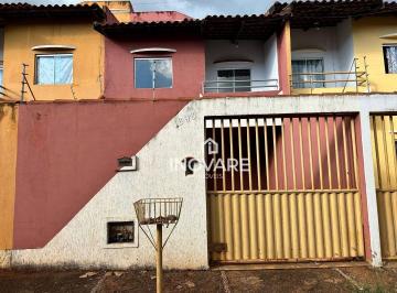 f2096d7d3bd0f0fcf0f88cac11e90b60.jpg · Casa Com 3 Dormitórios Para Alugar, 326 m² por R$1.350,00/mês - Afonso Pena - Itumbiara/go