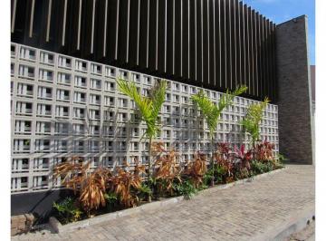 Comercial · 220m² · Sala Comercial Franca - Sp