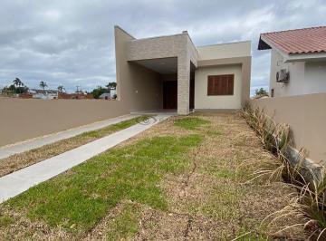 Casa · 67m² · 2 Quartos · 1 Vaga · Geminado Com Amplo Pátio Na João Alves!