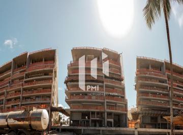 Apartamento · 183m² · 2 Quartos · 3 Vagas · Cobertura Duplex – Exclusiva Com 183,79 m² À Beira - Mar