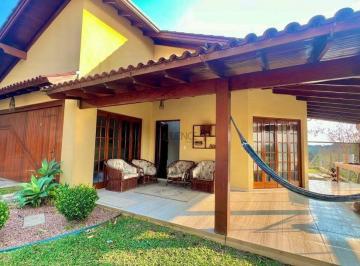Casa · 235m² · 3 Quartos · 2 Vagas · Casa À Venda, 3 Quartos, 1 Suíte, 2 Vagas, Navegantes - Carlos Barbosa/rs