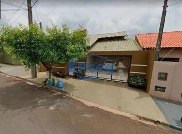 Casa · 200m² · 3 Quartos · 2 Vagas · Casa Em Vila Romana, Ibiporã/pr de 200 m² 3 Quartos À Venda por R$690.000