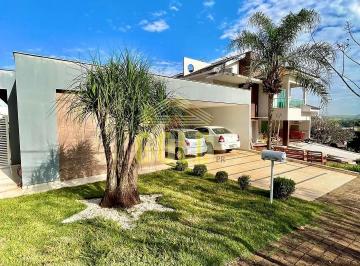 Casa · 220m² · 3 Quartos · 4 Vagas · Casa Em Esperança, Londrina/pr de 220 m² 3 Quartos À Venda por R$1.680.000