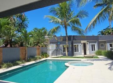 Foto 01 · Casa de Luxo Em Condomínio À Venda Em Bertioga - Sp, São João: 4 Quartos, 4 Suítes, Sala Ampla, 4 Vaga