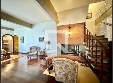 Casa · 221m² · 3 Quartos · 2 Vagas · Casa À Venda - Serra, 3 Quartos, 221 m² - Belo Horizonte