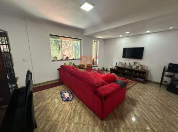 Casa · 250m² · 4 Quartos · 3 Vagas · Casa À Venda, 4 Quartos, 2 Suítes, 3 Vagas, Carajás - Contagem/mg