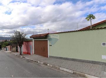 Casa · 188m² · 3 Quartos · 4 Vagas · Casa Térrea À Venda Em Cesar de Souza, Com 3 Dorms, Em Mogi Das Cruzes