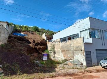 cb0c39594b111081df12a1340d43f596.jpg · Terreno À Venda, 490 m² por R$165.000 - Liberdade - Mariana/mg