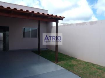 Casa · 91m² · 2 Quartos · 2 Vagas · Casa Padrão Bairro Shopping Park.