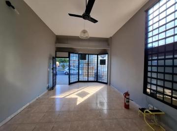 Comercial · 61m² · 1 Vaga · Loja Comercial de 61 m² Com 01 Lavabo Para Locação - Jardim Califórnia
