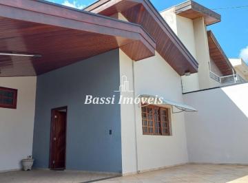 Foto 01 · Venda de Casa Com 3 Quartos E 1 Suíte No Jardim Rosa Cruz Em Mogi Guaçu - Sp!