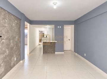 Apartamento · 80m² · 2 Quartos · Apartamento Centro