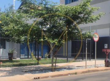 Casa · 4 Quartos · 2 Vagas · Comercial Com Potencial Para Clinicas
