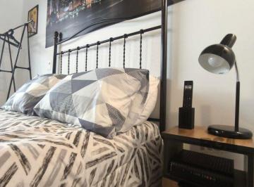 Apartamento · 57m² · Studio Com Pátio a Venda No Bairro Menino Deus!