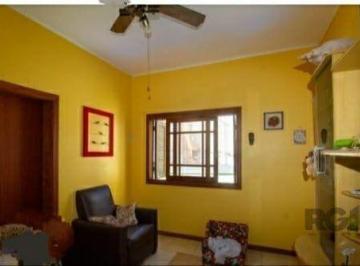 Casa · 227m² · 4 Quartos · 1 Vaga · Venda de Casa de 4 Quartos Com Vaga de Garagem de 227 m² - Azenha