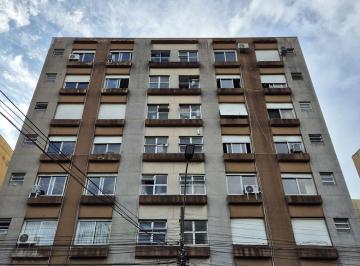 Apartamento · 33m² · 1 Quarto · Jk Ensolarado Em Andar Alto