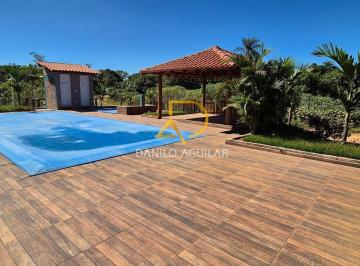 Rural · 8000m² · 5 Quartos · 3 Vagas · Chácara Para Lazer