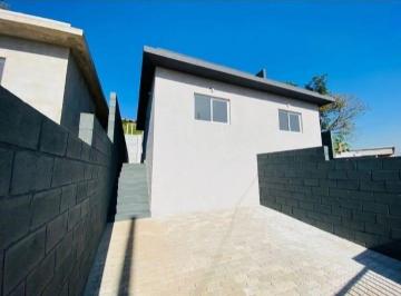 Casa · 2 Quartos · 2 Vagas · Casa Para Venda Em Atibaia, Chácaras Maringá, 2 Dormitórios, 1 Banheiro, 2 Vagas