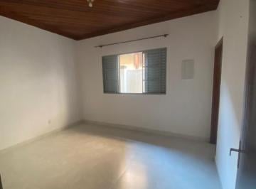 Casa · 2 Quartos · Casa Para Locação Em Atibaia, Centro, 2 Dormitórios, 2 Suítes