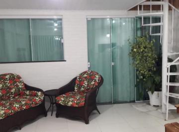Casa · 100m² · 3 Quartos · 2 Vagas · Sobrado, Fazendinha, Cic, Campo Comprido, Caiuá