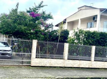 Casa · 170m² · 3 Quartos · 2 Vagas · Casa Para Venda Em Biguaçu, Praia João Rosa, 3 Dormitórios, 1 Suíte, 2 Banheiros, 2 Vagas