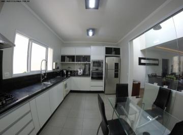 Casa · 400m² · 3 Quartos · 6 Vagas · Casa Em Condomínio Para Locação Em Cajamar, Condomínio Forest Ville, 3 Dormitórios, 3 Suítes, 5 Banh