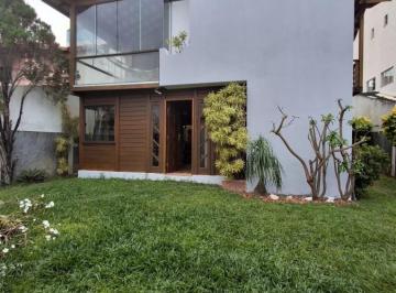 Casa · 220m² · 6 Quartos · 4 Vagas · Casa Solta, Duplex, 6/4, 3 Suítes, 4 Vagas, Edícula Condomínio Parque Stella Maris, Bairro Stella Ma