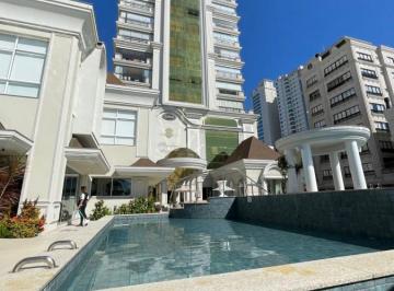 Casa · 189m² · 4 Quartos · 3 Vagas · Alto Padrão Para Venda Em Itapema, Meia Praia, 4 Dormitórios, 4 Suítes, 5 Banheiros, 3 Vagas