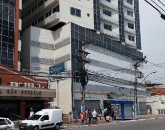 Fachada do prédio · Sala Comercial Para Locação Em São Gonçalo, Centro, 1 Banheiro