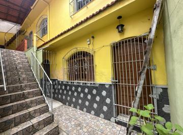 Casa · 66m² · 2 Quartos · 3 Vagas · Casa Para Venda Em Nova Friburgo, Olaria, 2 Dormitórios, 2 Banheiros, 3 Vagas