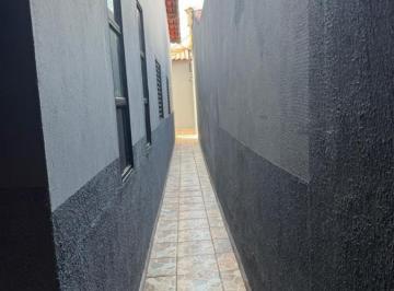 Casa · 240m² · 4 Quartos · 5 Vagas · Casa Para Venda Em Uberlândia, Morumbi, 4 Dormitórios, 1 Suíte, 2 Banheiros, 5 Vagas