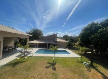 Casa · 213m² · 3 Quartos · 4 Vagas · Casa de Campo Para Venda Em Jaboticatubas, Condomínio Vale Do Luar, 3 Dormitórios, 1 Suíte, 2 Banhei