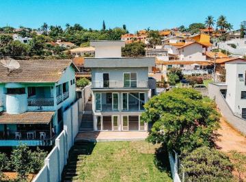 Casa · 282m² · 3 Quartos · 2 Vagas · Casa Para Venda Em Atibaia, Vila Gardênia, 3 Dormitórios, 3 Suítes, 4 Banheiros, 2 Vagas