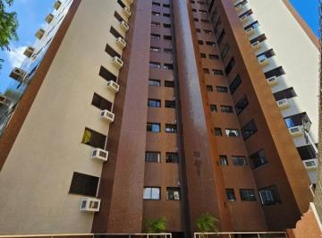 Apartamento · 384m² · 4 Quartos · 4 Vagas · Apartamento Para Venda Em Foz Do Iguaçu, Centro, 4 Dormitórios, 4 Suítes, 8 Banheiros, 4 Vagas