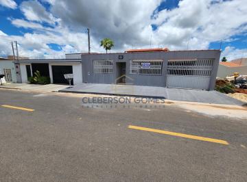 Casa · 265m² · 5 Quartos · 4 Vagas · Casa Para Venda Em Caldas Novas, Estância Itaguaí, 5 Dormitórios, 1 Suíte, 2 Banheiros, 4 Vagas