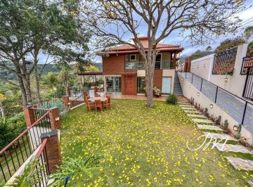 Casa · 200m² · 6 Quartos · 3 Vagas · Casa Para Venda Em Domingos Martins, 6 Dormitórios, 6 Suítes, 6 Banheiros, 3 Vagas