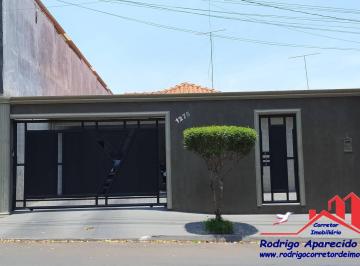 20231201T1146540300-662248950.jpg · Vendo Casa 4 Dormitórios/sendo 1 Suíte - C/ Edícula Gourmet - Jandaia