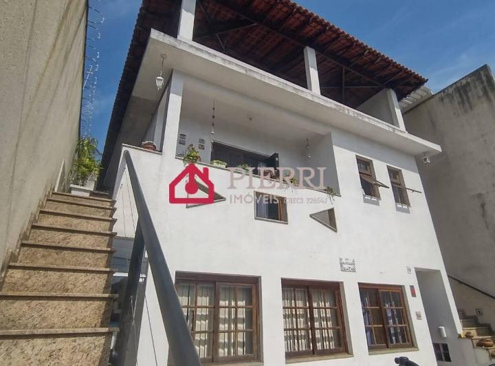 Sobrado a Venda No Jaraguá Uso Comercial E Residencial