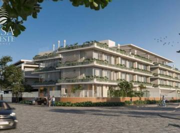 Apartamento · 196m² · 1 Quarto · 1 Vaga · Apartamento Para Venda Em Florianópolis, Barra Da Lagoa, 1 Dormitório, 1 Banheiro, 1 Vaga