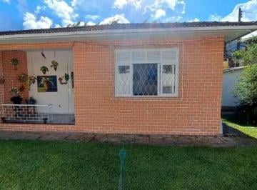 Casa · 99m² · 3 Quartos · 4 Vagas · Casa Para Venda Em Teresópolis, Nossa Senhora de Fátima, 3 Dormitórios, 2 Banheiros, 4 Vagas