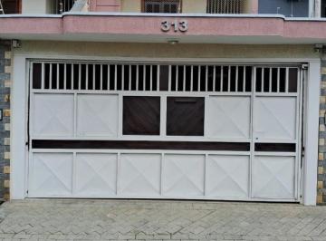 Casa · 200m² · 3 Quartos · 2 Vagas · Sobrado Para Venda Em Mogi Das Cruzes, Vila Oliveira, 3 Dormitórios, 1 Suíte, 2 Banheiros, 2 Vagas