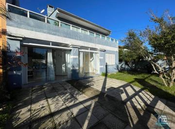 Casa · 5 Quartos · 2 Vagas · Sobrado Para Venda Em Imbé, Centro, 5 Dormitórios, 2 Suítes, 2 Banheiros, 2 Vagas